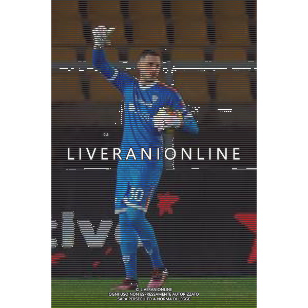TVEM February 09, 2025 Lecce, Italy - US Lecce vs Bologna FC - Italian soccer serie A 2024/25 - Via Del Mare Stadium. In the pic: Wladimiro Falcone of US Lecce foto emmanuele mastrodonato-ag aldo liveraani sas