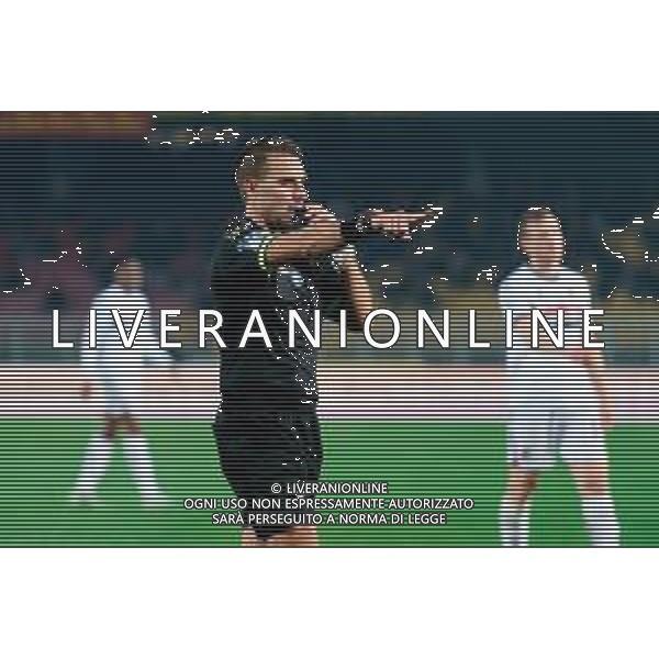 TVEM February 09, 2025 Lecce, Italy - US Lecce vs Bologna FC - Italian soccer serie A 2024/25 - Via Del Mare Stadium. In the pic: the referee Francesco Fourneau of Roma foto emmanuele mastrodonato-ag aldo liveraani sas