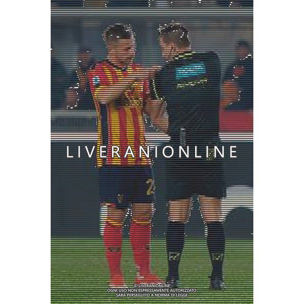 TVEM February 09, 2025 Lecce, Italy - US Lecce vs Bologna FC - Italian soccer serie A 2024/25 - Via Del Mare Stadium. In the pic: Ylber Ramadani of US Lecce and the referee Francesco Fourneau of Roma foto emmanuele mastrodonato-ag aldo liveraani sas