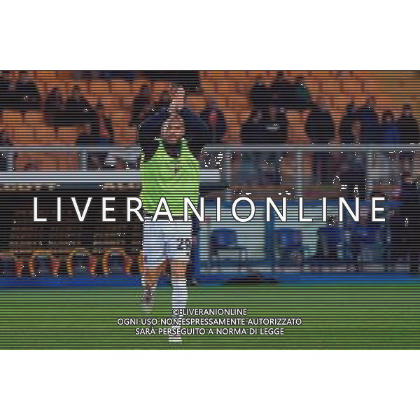 TVEM February 09, 2025 Lecce, Italy - US Lecce vs Bologna FC - Italian soccer serie A 2024/25 - Via Del Mare Stadium. In the pic: Lorenzo De Silvestri of Bologna FC foto emmanuele mastrodonato-ag aldo liveraani sas
