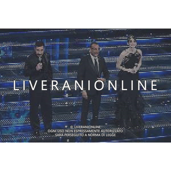 Festival Sanremo 2025 nella foto da SX Edoardo Leo, Carlo Conti e Pilar Fogliati 75mo Festival della Canzone Italiana - Seconda Serata Teatro Ariston - Sanremo (IM) 12-02-2025 foto Roberto Garavaglia/agenzia Aldo Liverani sas