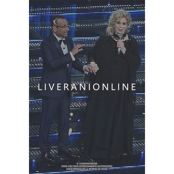Festival Sanremo 2025 nella foto Carlo Conti e Iva Zanicchi 75mo Festival della Canzone Italiana - Terza Serata Teatro Ariston - Sanremo (IM) 13-02-2025 foto Roberto Garavaglia/agenzia Aldo Liverani sas