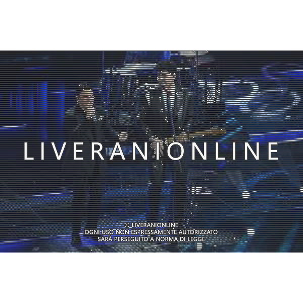Festival Sanremo 2025 nella foto The Kolors, Antonio Stash Fiordispino DX, con Sal Da Vinci 75mo Festival della Canzone Italiana - Quarta Serata Teatro Ariston - Sanremo (IM) 14-02-2025 foto Roberto Garavaglia/agenzia Aldo Liverani sas