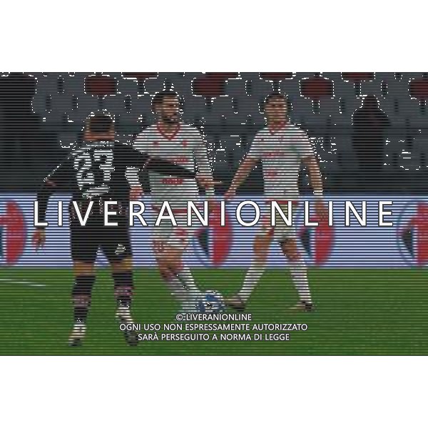 TVEM February 15, 2025 Bari, Italy - SSC Bari vs US Cremonese - Italian soccer serie B 2024/25 - San Nicola Stadium. In the pic: Gaston Pereiro of SSC Bari foto emmanuele mastrodonato-ag aldo liverani sas