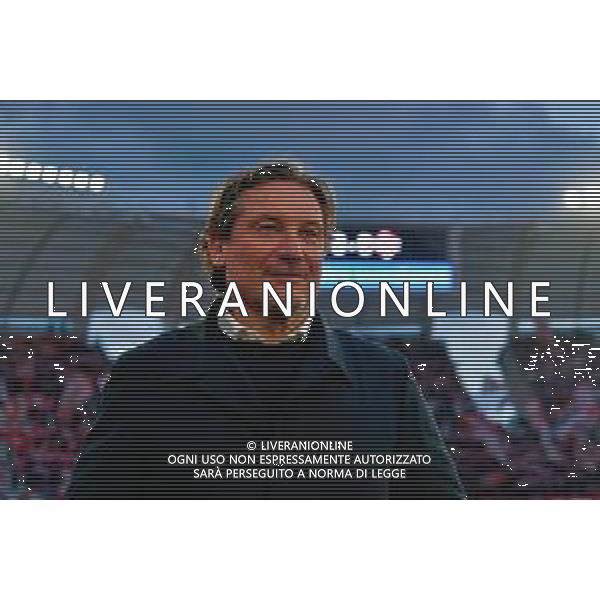 TVEM February 15, 2025 Bari, Italy - SSC Bari vs US Cremonese - Italian soccer serie B 2024/25 - San Nicola Stadium. In the pic: coach Giovanni Stroppa of US Cremonese foto emmanuele mastrodonato-ag aldo liverani sas