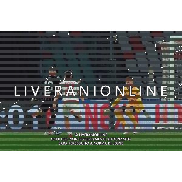 TVEM February 15, 2025 Bari, Italy - SSC Bari vs US Cremonese - Italian soccer serie B 2024/25 - San Nicola Stadium. In the pic: Marco Nasti of US Cremonese scores a goal of 0-1 that was after disallowed foto emmanuele mastrodonato-ag aldo liverani sas