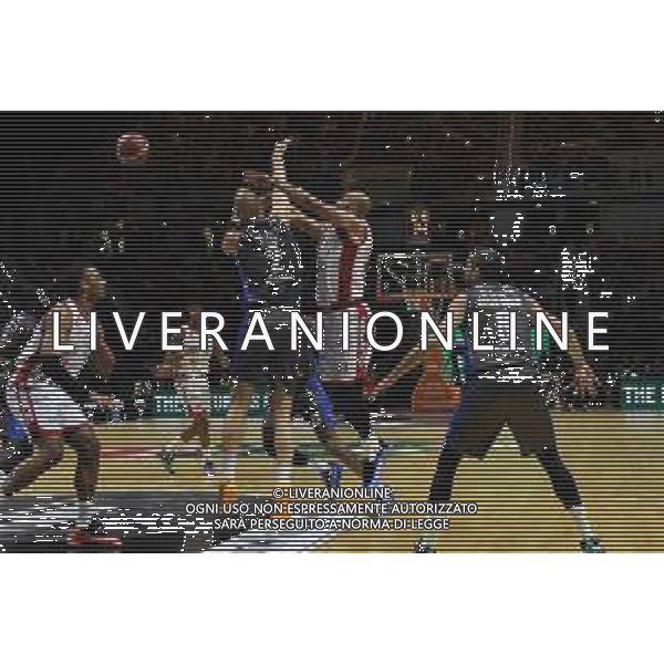 Torino 15.02.2025 Inalpi Arena ©Manuela Viganti/Agenzia Aldo Liverani Final Eight Coppa Italia Basket 2025 Semifinale Germani Brescia vs EA7 Emporio Armani Milano Nella foto: shavon shields e miro bilan