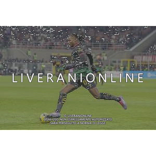 Rafael Leao of AC Milan play the ball during Milan AC vs Hellas Verona FC, 25° Serie A Enilive 2024-25 game at G. Meazza - San Siro stadium in Milnao (MI), Italy, on February 15, 2025. (Photo by Davide Casentini)- AGENZIA ALDO LIVERANI SAS