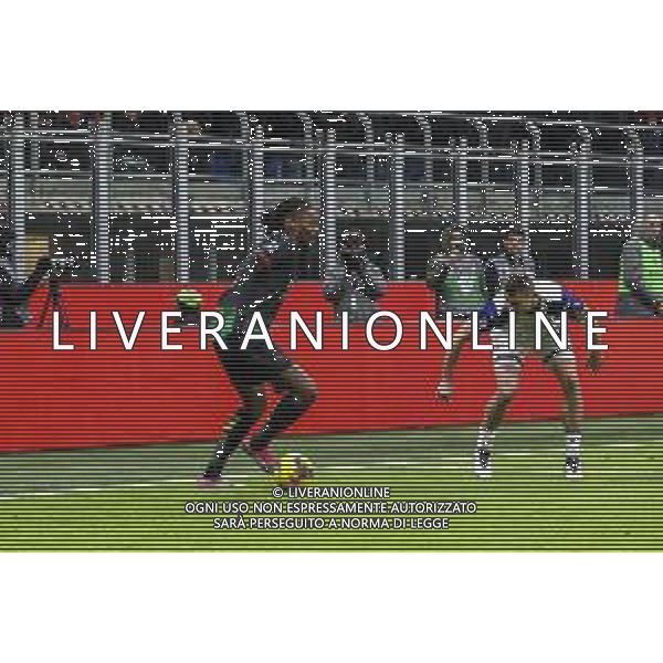 Rafael Leao of AC Milan play the ball during Milan AC vs Hellas Verona FC, 25° Serie A Enilive 2024-25 game at G. Meazza - San Siro stadium in Milnao (MI), Italy, on February 15, 2025. (Photo by Davide Casentini)- AGENZIA ALDO LIVERANI SAS