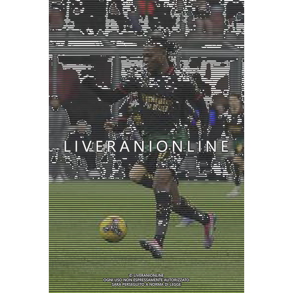 Rafael Leao during Milan AC vs Hellas Verona FC, 25° Serie A Rafael Leao of AC Milan play the ball Enilive 2024-25 game at G. Meazza - San Siro stadium in Milnao (MI), Italy, on February 15, 2025. (Photo by Davide Casentini)- AGENZIA ALDO LIVERANI SAS