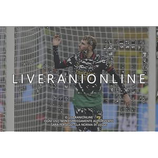 Santiago Gimenez of AC Milan celebrates after scoring during Milan AC vs Hellas Verona FC, 25° Serie A Enilive 2024-25 game at G. Meazza - San Siro stadium in Milnao (MI), Italy, on February 15, 2025. (Photo by Davide Casentini)- AGENZIA ALDO LIVERANI SAS