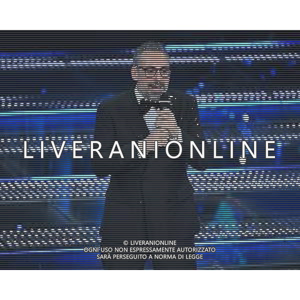 Festival Sanremo 2025 nella foto Brunori Sas vince il premio Sergio Bardotti per il miglior testo 75mo Festival della Canzone Italiana - Quinta Serata Teatro Ariston - Sanremo (IM) 15-02-2025 foto Roberto Garavaglia/agenzia Aldo Liverani sas