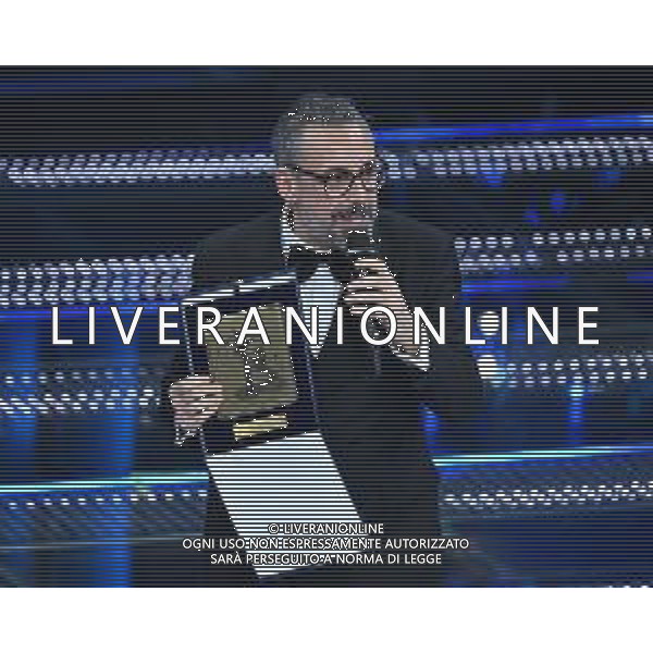 Festival Sanremo 2025 nella foto Brunori Sas vince il premio Sergio Bardotti per il miglior testo 75mo Festival della Canzone Italiana - Quinta Serata Teatro Ariston - Sanremo (IM) 15-02-2025 foto Roberto Garavaglia/agenzia Aldo Liverani sas