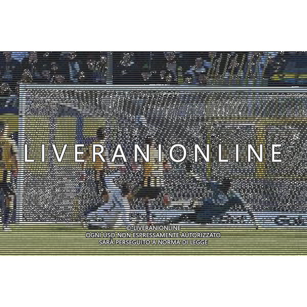 Juve Stabia vs Cosenza Campionato Serie BKT 2024-2025 Castellemmare di Stabia 16/2/2025 Nella foto: Occasione Garritano @Foto Andrea Rosito Agenzia Liverani SAS