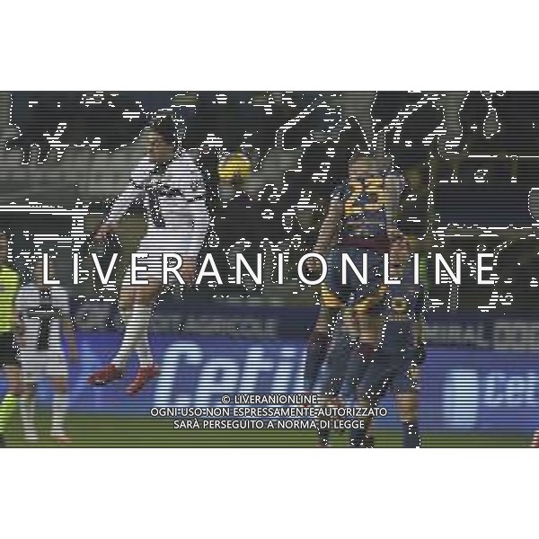 Matteo Cancellieri of Parma AC competes for the ball with Gianluca Mancini of AS Roma during Parma FC vs AS Roma, 25° Serie A Enilive 2024-25 game at Ennio Tardini stadium in Parma (PR), Italy, on February 16, 2025. (Photo by Davide Casentini) AG ALDO LIVERANI SAS