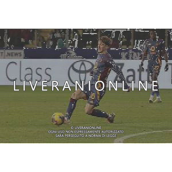 Alexis Saelemaekers of AS Roma play the ball during Parma FC vs AS Roma, 25° Serie A Enilive 2024-25 game at Ennio Tardini stadium in Parma (PR), Italy, on February 16, 2025. (Photo by Davide Casentini) AG ALDO LIVERANI SAS