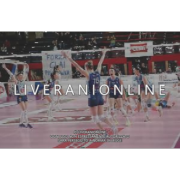 IMOLA 16 02 2025 PLAY OUT CLAI IMOLA PALLAVOLO-OFFANENGO 3-2 SERIE A2 NELLA FOTO CLAI IMOLA PALLAVOLO ESULTA DOPO L\'ULTIMO PUNTO VINTO DELLA PARTITA FOTO GIANNI SANNA-AG ALDO LIVERANI SAS
