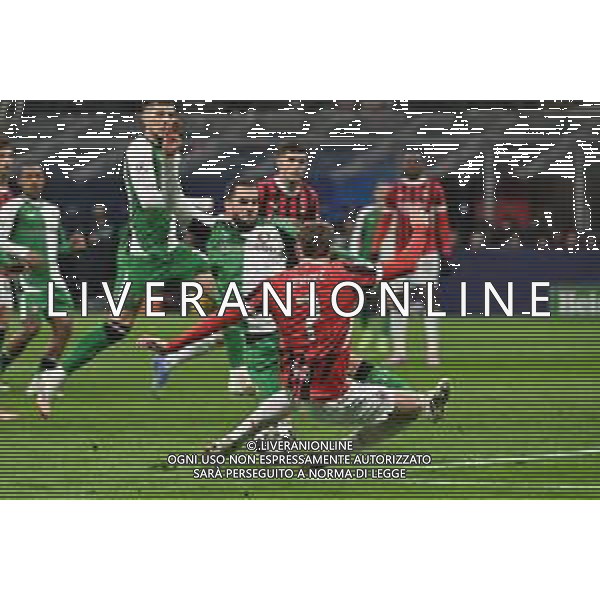 Milan vs Feyenoord nella foto Santiago Gimenez (Milan) occasione da gol per il possibiole 2 a 0 Milano 18-02-2025 Stadio Giuseppe Meazza - San Siro UEFA Champions League playoff gara di ritorno foto Roberto Garavaglia/Agenzia Aldo Liverani sas