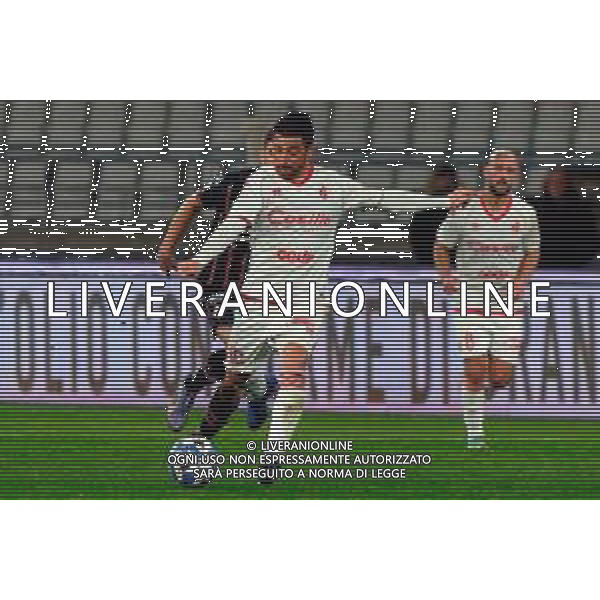 TVEM February 15, 2025 Bari, Italy - SSC Bari vs US Cremonese - Italian soccer serie B 2024/25 - San Nicola Stadium. In the pic: Nicola Bellomo of SSC Bari foto emmanuele mastodonato-ag aldo liverani sas