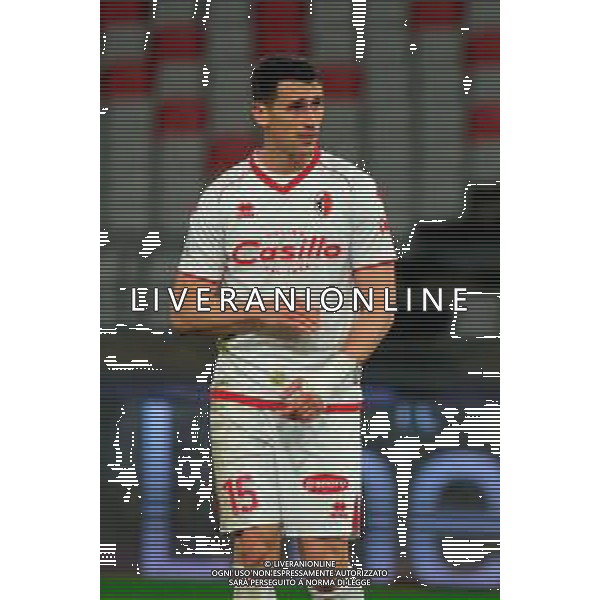 TVEM February 15, 2025 Bari, Italy - SSC Bari vs US Cremonese - Italian soccer serie B 2024/25 - San Nicola Stadium. In the pic: Kevin Lasagna of SSC Bari foto emmanuele mastodonato-ag aldo liverani sas