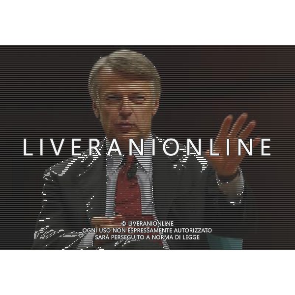 MILANO 24/1/2006 AUDITORIUM DI LARGO MAHELER NELLA FOTO FERRUCCIO DE BORTOLI DIRETTORE DEL SOLE 24 ORE FOTO ROMANO/AG ALDO LIVERANI
