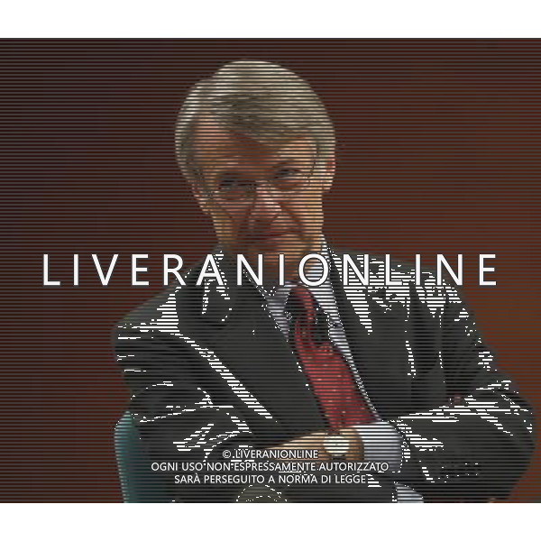 MILANO 24/1/2006 AUDITORIUM DI LARGO MAHELER NELLA FOTO FERRUCCIO DE BORTOLI DIRETTORE DEL SOLE 24 ORE FOTO ROMANO/AG ALDO LIVERANI