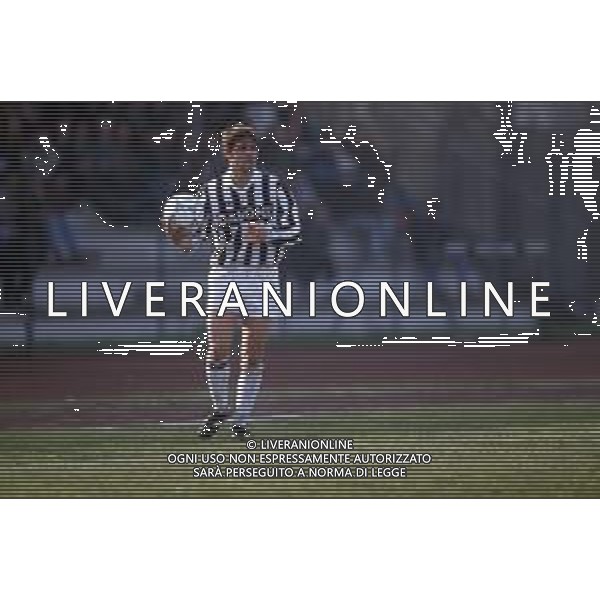 DIA - RETROSPETTIVA ALESSANDRO BEDIN CALCIATORE NELLA FOTO ALESSANDRO BEDIN CON LA MAGLIA DELLA JUVENTUS CALCIO PRIMAVERA NELL’ANNO 1992-1993 ©DFP - AGENZIA ALDO LIVERANI SAS