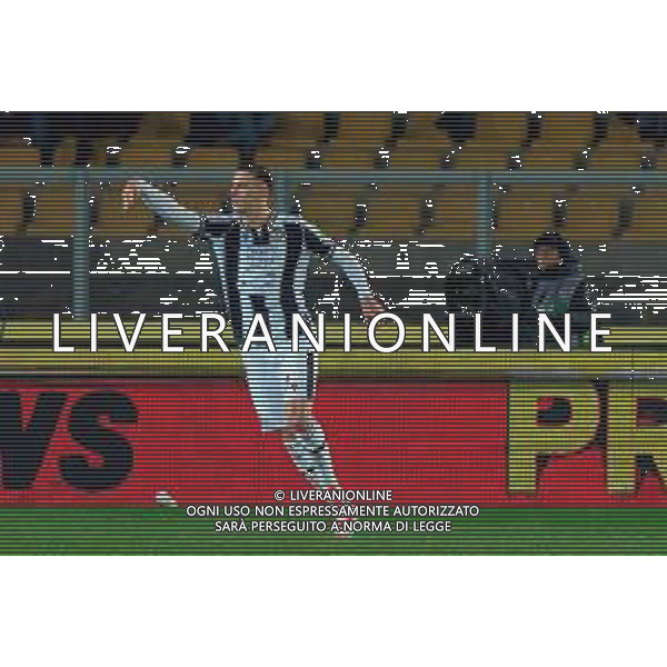 TVEM February 21, 2025 Lecce, Italy - US Lecce vs Udinese Calcio - Italian soccer serie A 2024/25 - Via Del Mare Stadium. In the pic: Lorenzo Lucca of Udinese Calcio celebrates after scoring a goal foto emmanuele mastrodonato-ag aldo liverani sas