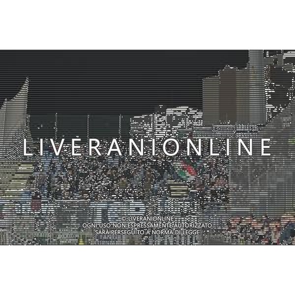 23-2-2025. Cagliari calcio-Juventus F.C., 26° giornata Serie A calcio Italia 2024/2025, stadio Unipol Domus Cagliari. Foto Salvatore Moi/Agenzia Aldo Liverani s.as. Nella foto: Tifosi Juventus nel settore ospiti dello stadio Unipol Domus. ©MOI SALVATORE - AGENZIA ALDO LIVERANI SAS