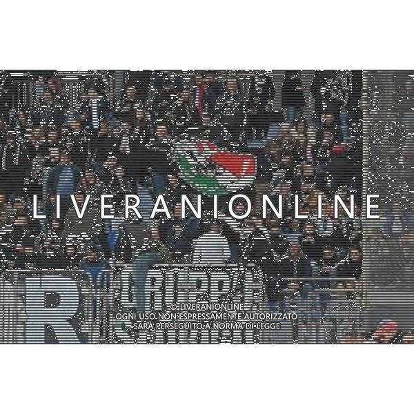 23-2-2025. Cagliari calcio-Juventus F.C., 26° giornata Serie A calcio Italia 2024/2025, stadio Unipol Domus Cagliari. Foto Salvatore Moi/Agenzia Aldo Liverani s.as. Nella foto: Tifosi Juventus nel settore ospiti dello stadio Unipol Domus. ©MOI SALVATORE - AGENZIA ALDO LIVERANI SAS