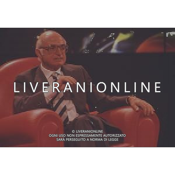DIAP- RETROSPETTIVA ANTONIO LUBRANO GIORNALISTA E CONDUTTORE TELEVISIVO NELLA FOTO ANTONIO LUBRANO CONDUTTORE TELEVISIVO ANNO 1992 AG ALDO LIVERANI SAS