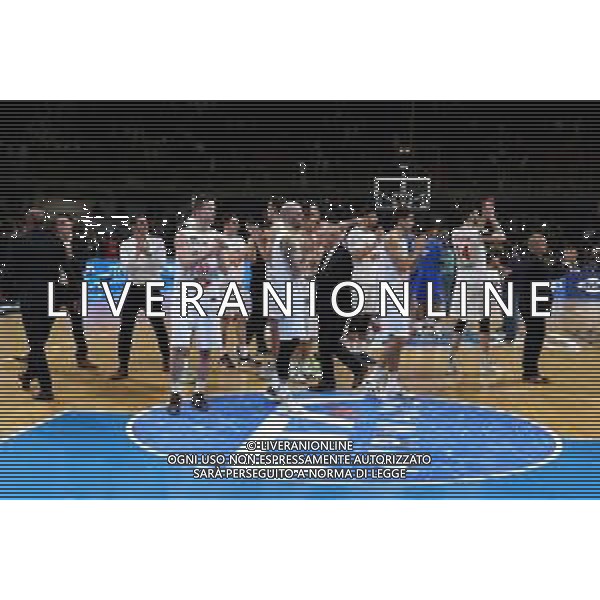 Reggio Calabria 23/02/2025 PalaCalafiore. Qualificazioni EuroBasket 2025 Italia vs Ungheria. In foto l\'Ungheria saluta a fine gara Foto Pasquale Garreffa/Agenzia Liverani Sas AGENZIA ALDO LIVERANI SAS