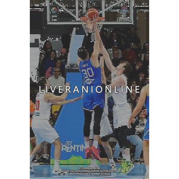 Reggio Calabria 23/02/2025 PalaCalafiore. Qualificazioni EuroBasket 2025 Italia vs Ungheria. In foto Keller Ungheria e Caruso Italia Foto Pasquale Garreffa/Agenzia Liverani Sas AGENZIA ALDO LIVERANI SAS