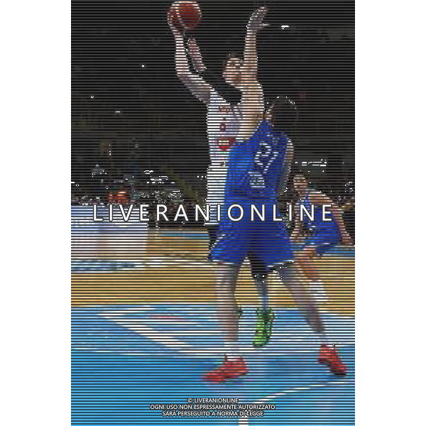 Reggio Calabria 23/02/2025 PalaCalafiore. Qualificazioni EuroBasket 2025 Italia vs Ungheria. In foto Keller Ungheria e Basile Italia Foto Pasquale Garreffa/Agenzia Liverani Sas AGENZIA ALDO LIVERANI SAS