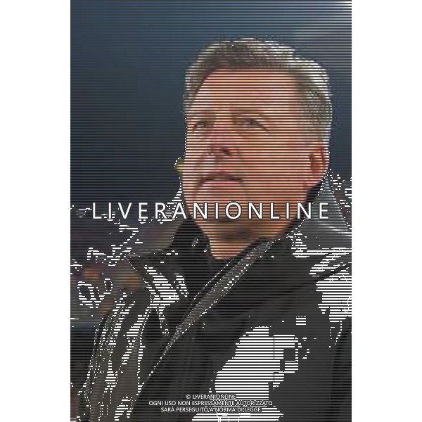 TVEM February 21, 2025 Lecce, Italy - US Lecce vs Udinese Calcio - Italian soccer serie A 2024/25 - Via Del Mare Stadium. In the pic: coach Kosta Runjaic of Udinese Calcio foto emmanuele mastrodonato-ag aldo liverani sas