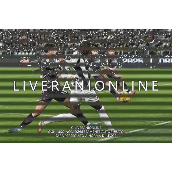 TVMV-Torino 26.02.2025 Allianz Stadium ©Manuela Viganti/Agenzia Aldo Liverani Juventus vs Empoli Quarti di Finale Coppa Italia Frecciarossa 2024/2025 Nella foto: Kolo Muani-Liberato Cacace ©Viganti - AGENZIA ALDO LIVERANI SAS