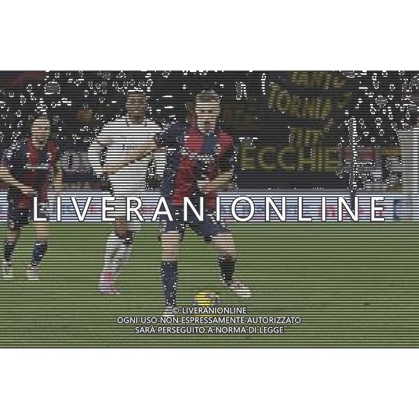 Lewis Ferguson of Bologna FC play the ball during Bologna BFC vs AC Milan, 9° Serie A Enilive 2024-25 game at Renato Dall\'Ara stadium in Bologna (BO), Italy, on February 27, 2025. (Photo by Davide Casentini)- AGENZIA ALDO LIVERANI SAS