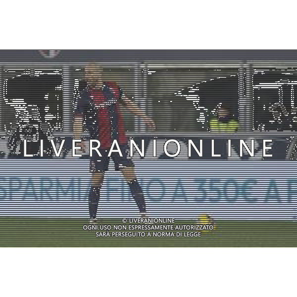 Lorenzo De Silvestri of Bologna FC. play the ball during Bologna BFC vs AC Milan, 9° Serie A Enilive 2024-25 game at Renato Dall\'Ara stadium in Bologna (BO), Italy, on February 27, 2025. (Photo by Davide Casentini)- AGENZIA ALDO LIVERANI SAS