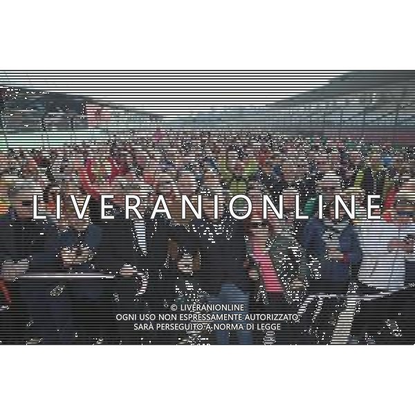 IMOLA 02 03 2025 CORRIMOLA 6a EDIZIONE IN FAVORE DI LILT (LEGA ITALIANA PER LA LOTTA CONTRO I TUMORI) PRESENTE SINDACO DI IMOLA MARCO PANIERI NELLA FOTO TAGLIO DEL NASTRO ©SANNA - AGENZIA ALDO LIVERANI SAS