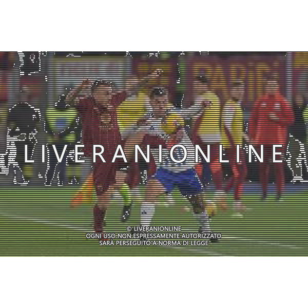 Roma vs Como Campionato Serie A Enilive - 27 Giornata Stadio Olimpico - Roma 02-03-2025 nella foto Angelino e Strefezza ©Federico Gaetano - AGENZIA ALDO LIVERANI SAS