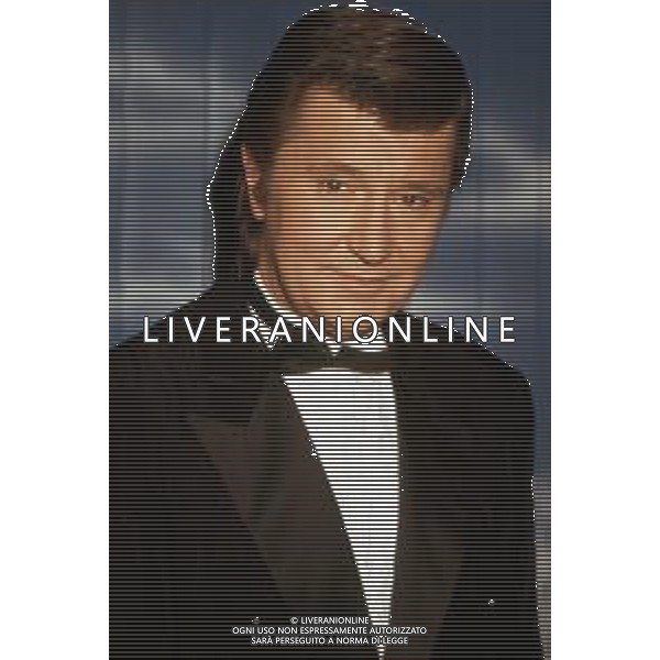 DIAP-RETROSPETTIVA BOBBY SOLO CANTANTE NELLA FOTO BOBBY SOLO NELL\'ANNO 1990 AG ALDO LIVERANI SAS
