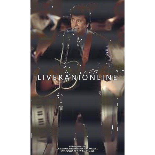 DIAP-RETROSPETTIVA BOBBY SOLO CANTANTE NELLA FOTO BOBBY SOLO NELL\'ANNO 1990 AG ALDO LIVERANI SAS