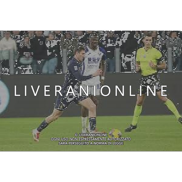 Andrea Cambiaso of Juventus FC play the ball during Juventus FC vs Hellas Verona FC, 27° Serie A Enilive 2024-25 game at Allianz Stadium in Torino (TO), Italy, on March 03, 2025. (Photo by Davide Casentini)- AG ALDO LIVERANI SAS