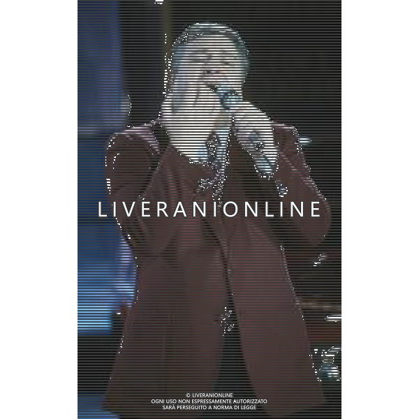 DIAP-RETROSPETTIVA MARIO MEROLA CANTANTE E ATTORE NELLA FOTO MARIO MEROLA OSPITE DI MIKE BONGIORNO AG ALDO LIVERANI SAS