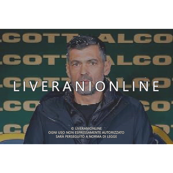 TVEM March 8, 2025 Lecce, Italy - US Lecce vs AC Milan - Italian soccer serie A 2024/25 - Via Del Mare Stadium. In the pic: coach Sergio Conceicao of AC Milan ©Emmanuele Mastrodonato - AGENZIA ALDO LIVERANI SAS
