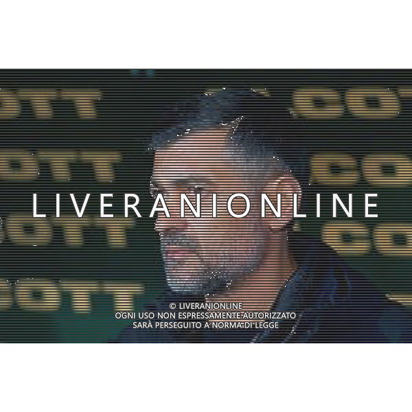 TVEM March 8, 2025 Lecce, Italy - US Lecce vs AC Milan - Italian soccer serie A 2024/25 - Via Del Mare Stadium. In the pic: coach Sergio Conceicao of AC Milan ©Emmanuele Mastrodonato - AGENZIA ALDO LIVERANI SAS