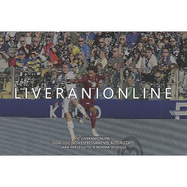 Emanuele Valeri of Parma AC battle for the ball with Valentino Lazaro of Torino FC during Parma Calcio vs Torino FC, 28° Serie A Enilive 2024-25 game at Ennio Tardini stadium in Parma (PR), Italy, on March 08, 2025. (Photo by Davide Casentini) AG ALDO LIVERANI SAS