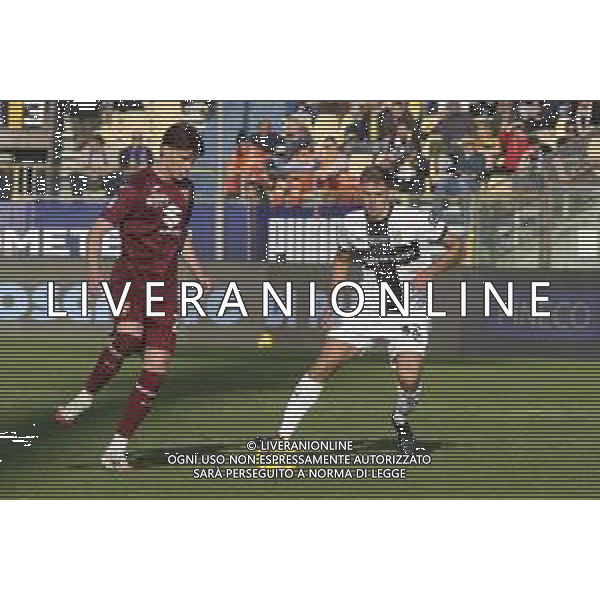 Cesare Casadei of Torino FC competes for the ball with Mateo Pellegrino of Parma AC during Parma Calcio vs Torino FC, 28° Serie A Enilive 2024-25 game at Ennio Tardini stadium in Parma (PR), Italy, on March 08, 2025. (Photo by Davide Casentini) AG ALDO LIVERANI SAS