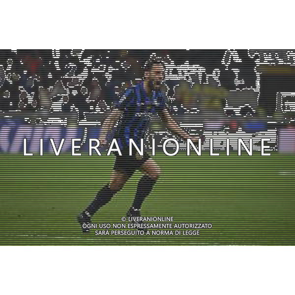 Inter vs Monza nella foto Hakan Calhanoglu (Inter) esultanza dopo il gol del 2 a 2 Milano 08-03-2025 Stadio Giuseppe Meazza - San Siro Campionato Serie A Enilive - 28a giornata foto Roberto Garavaglia/Agenzia Aldo Liverani sas
