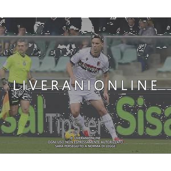 Nikola Moro of Bologna FC play the ball during Hellas Verona FC vs Bologna BFC, 28° Serie A Enilive 2024-25 game at Marcantonio Bentegodi stadium in Verona (VR), Italy, on March 09, 2025. (Photo by Davide Casentini) AG ALDO LIVERANI SAS